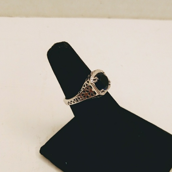 Simulated Saphire silver tone ring - Picture 2 of 2